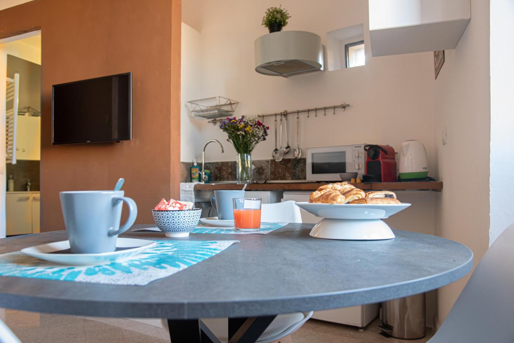 Santonofrio Apartments Рим Экстерьер фото